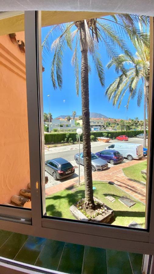 IKRAM FRONT BEACH Bermuda Beach Apartment Estepona Bagian luar foto