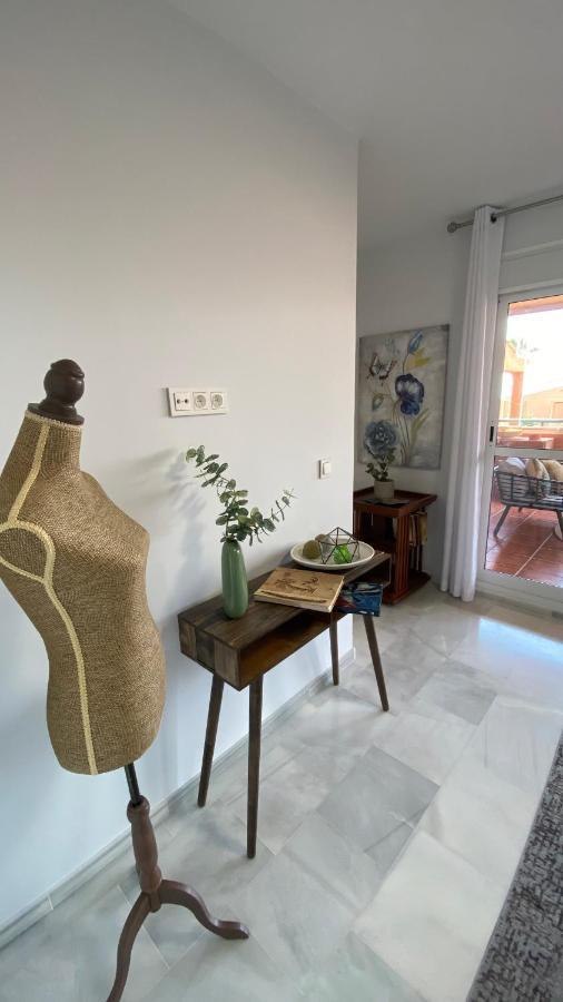 IKRAM FRONT BEACH Bermuda Beach Apartment Estepona Bagian luar foto